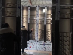 Luxe opvouwbare bar met gemakkelijk te verplaatsen stalen wijnkast