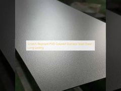 Schramvast PVD gekleurd roestvrij staal plaatje.