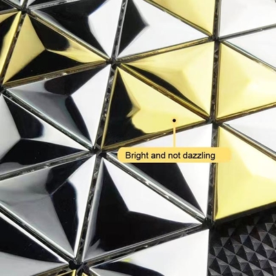 3D het Mozaïektegel van het Kegel Driehoekige Roestvrije staal voor het Zilveren Goud van de Muurdecoratie JIS