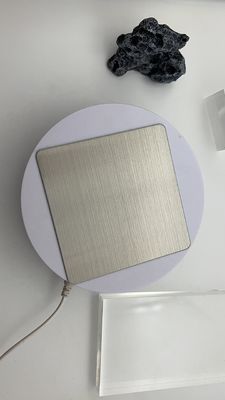 Goede prijs Architectonische & metaal afwerkingen Specialist met PVD bedekte Champagne gekleurde roestvrij staal bekleding online