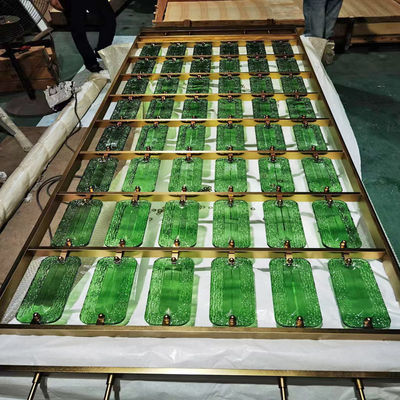 Goede prijs Gepersonaliseerd ontwerp roestvrij staal groen glas kristal woonkamer ingang foyer scherm scheidingswand online
