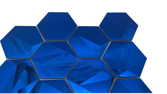 Goede prijs Luxe Art Sapphire Mirror Hexagonale Driedimensionale Metaal Mosaïek 3D Model Design Voor Bar Home Village Hotel online