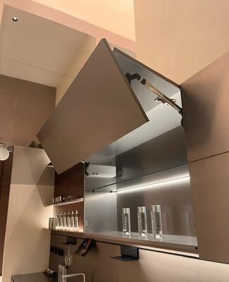 Goede prijs 33-inch krasbestendige roestvrijstalen gootsteen, 3 gaten vooraf geboord, dubbele schaal online